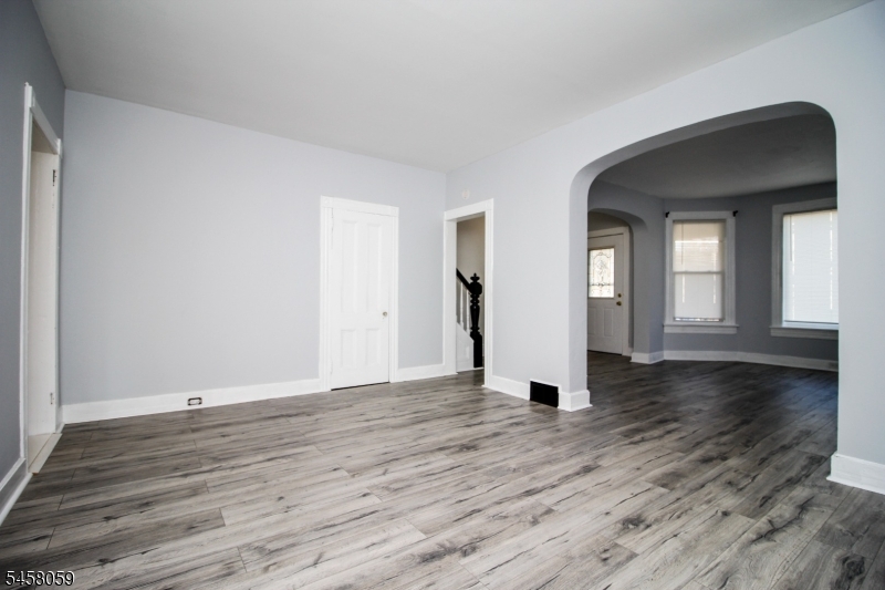 2 Baker Ave Property Photo 10