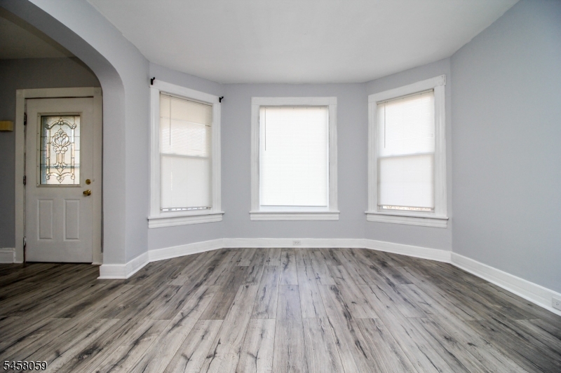 2 Baker Ave Property Photo 13