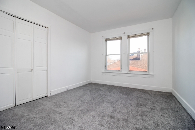 2 Baker Ave Property Photo 19