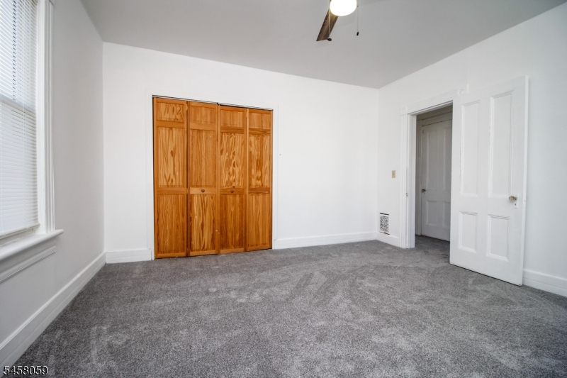 2 Baker Ave Property Photo 21