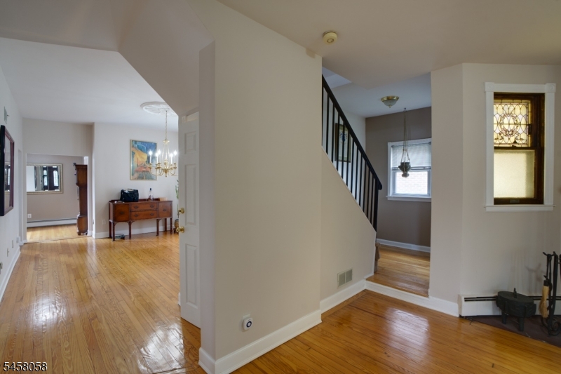 941 Edgewater Ave Property Photo 23