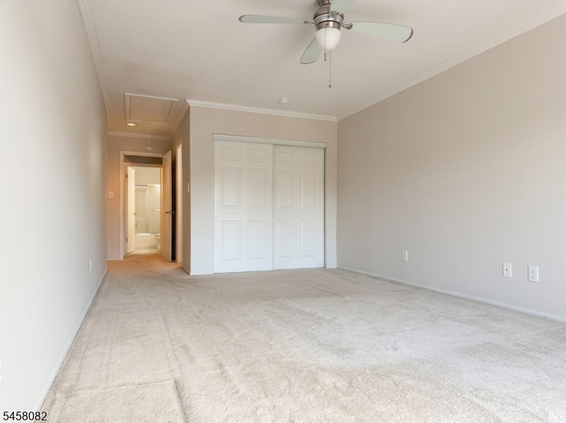 231 Kingsberry Dr Property Photo 11