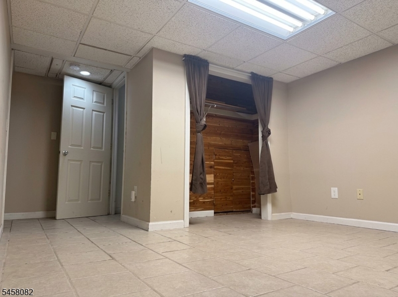 231 Kingsberry Dr Property Photo 15