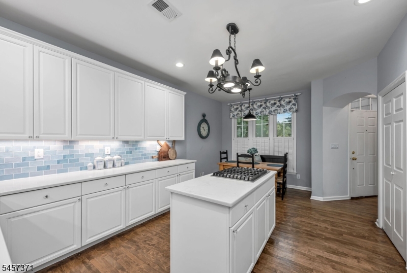 4 Kingsley Evans Cir Property Photo 14