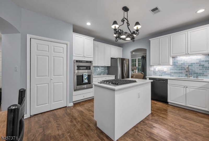 4 Kingsley Evans Cir Property Photo 16