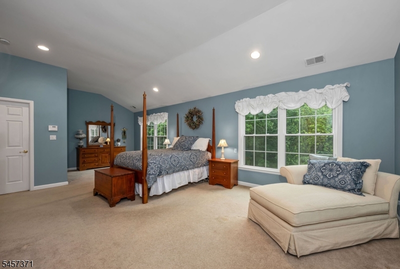 4 Kingsley Evans Cir Property Photo 24