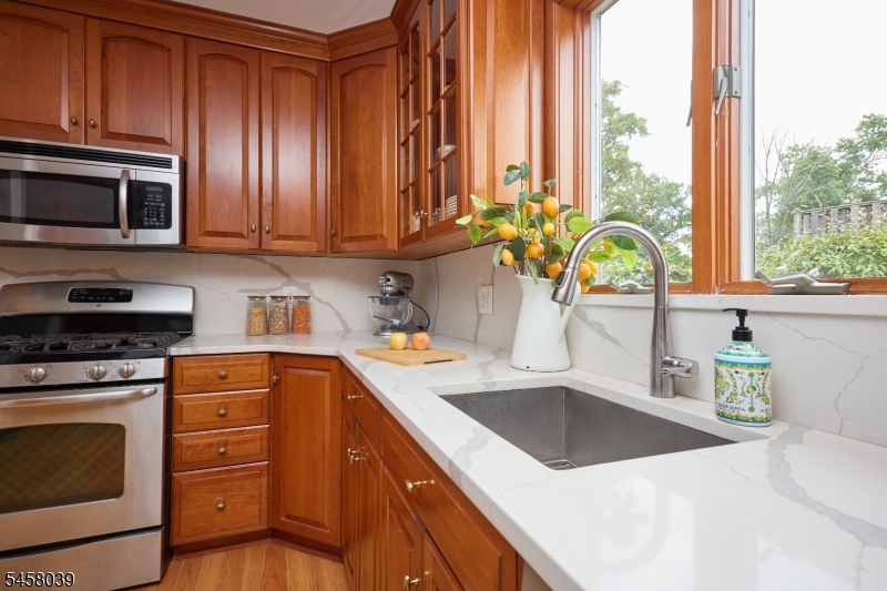 11 Winding Way Property Photo 21
