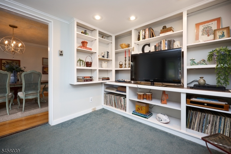 11 Winding Way Property Photo 26