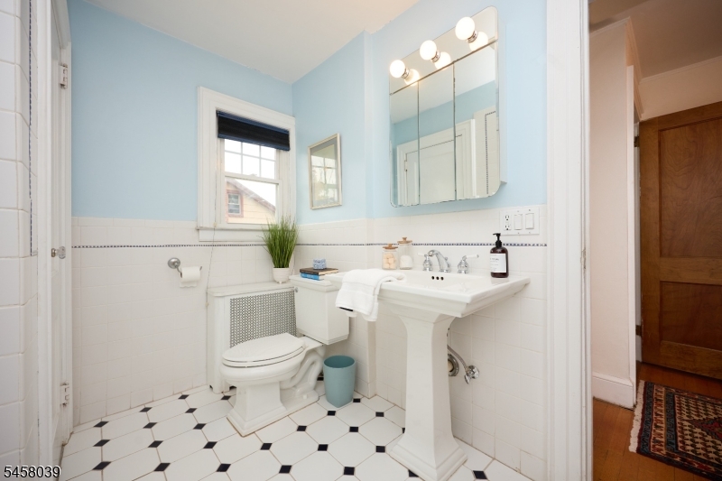 11 Winding Way Property Photo 41