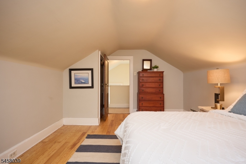 11 Winding Way Property Photo 44