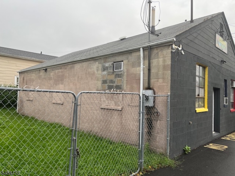 15 John St Property Photo 2
