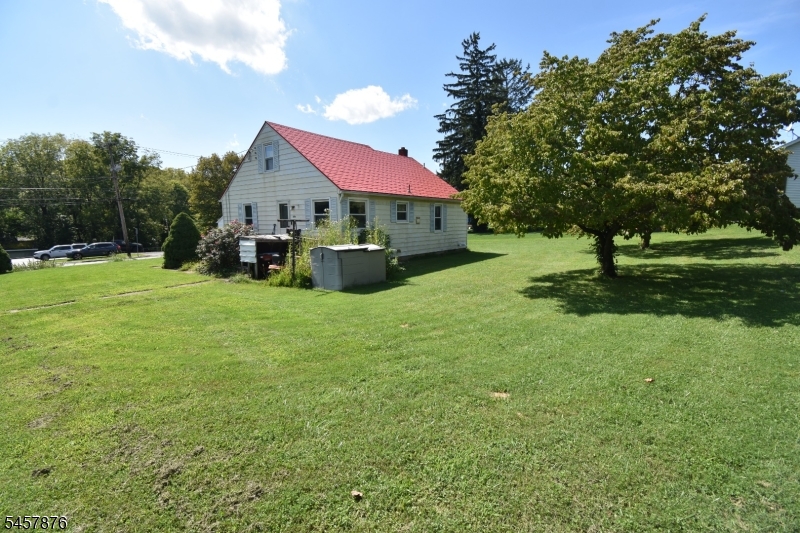 699 New Brunswick Ave Property Photo 4