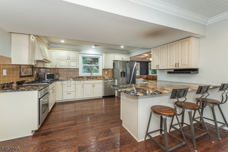 47 Biscay Dr Property Photo 10