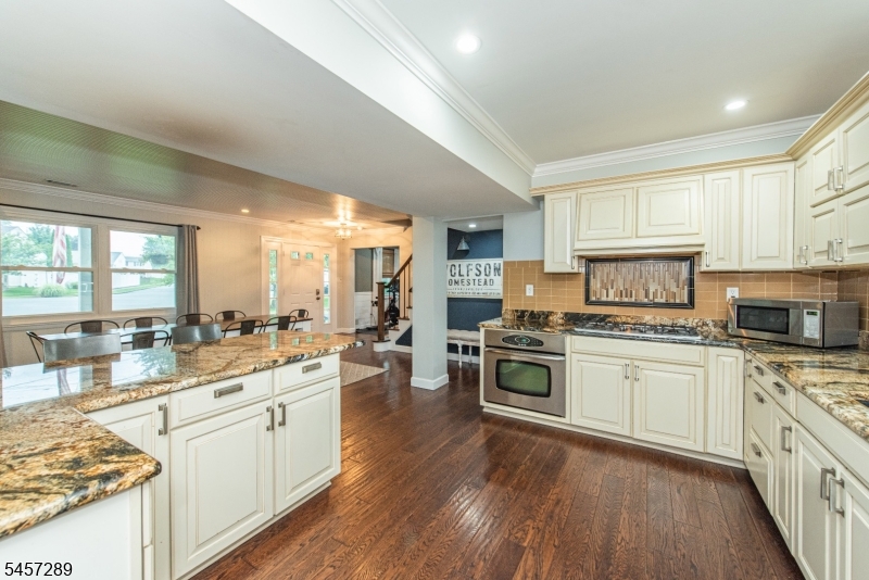 47 Biscay Dr Property Photo 13