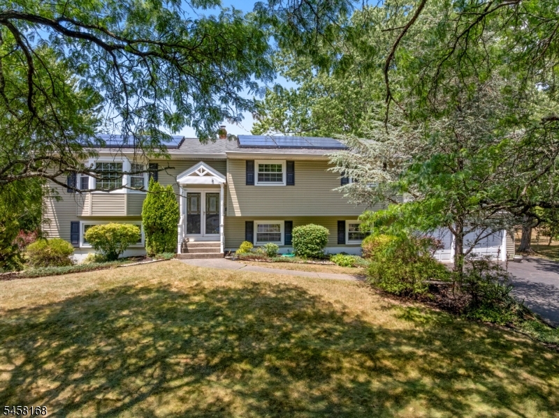 5 Yale Ct Property Photo 3