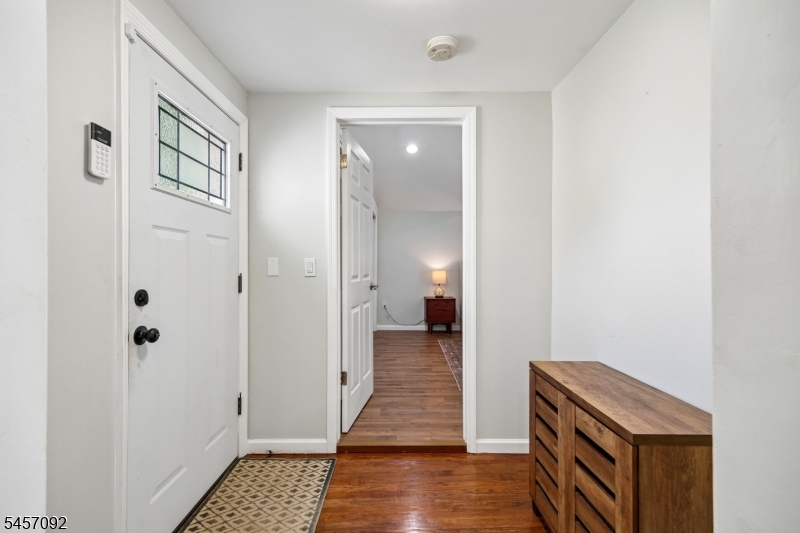 139 Union Ave Property Photo 5