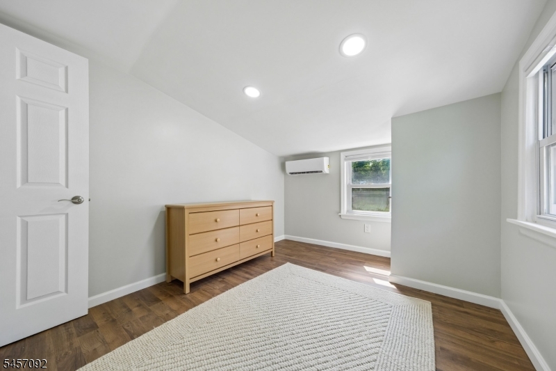 139 Union Ave Property Photo 25