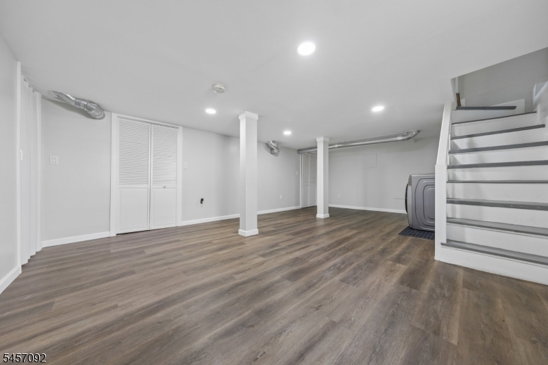 139 Union Ave Property Photo 30