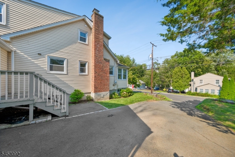 139 Union Ave Property Photo 33