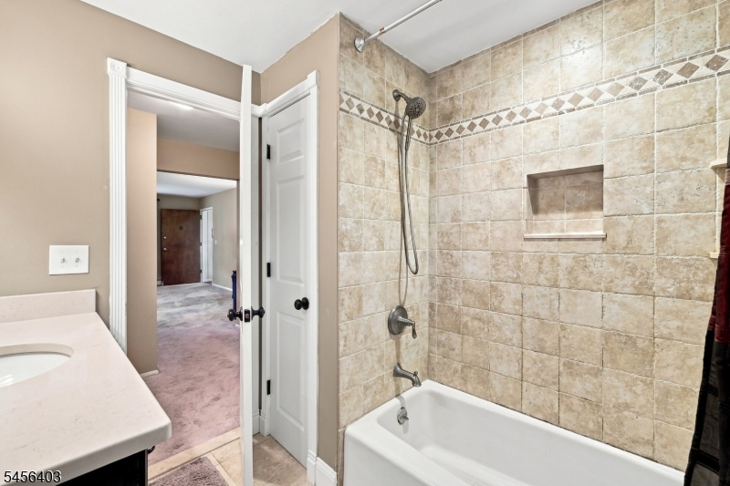 199 N Beverwyck Rd A-3 Property Photo 7