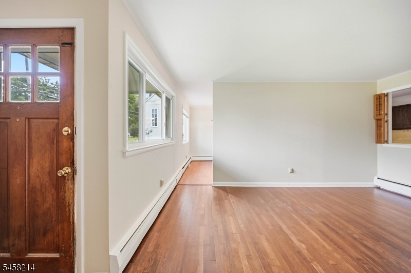 32 Conestoga Trl Property Photo 3