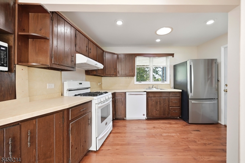 32 Conestoga Trl Property Photo 10