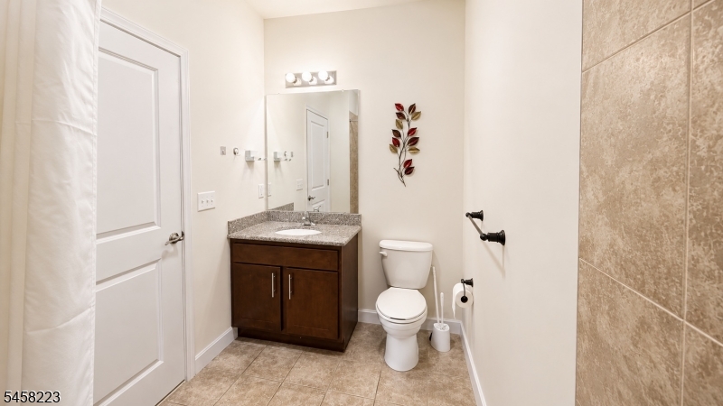 432 Tower Blvd Property Photo 17