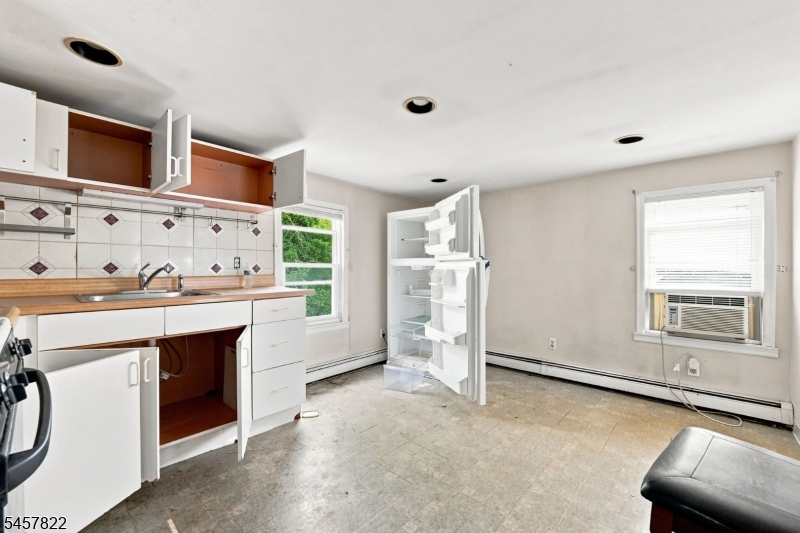 437 State Route 10 3 Property Photo 10
