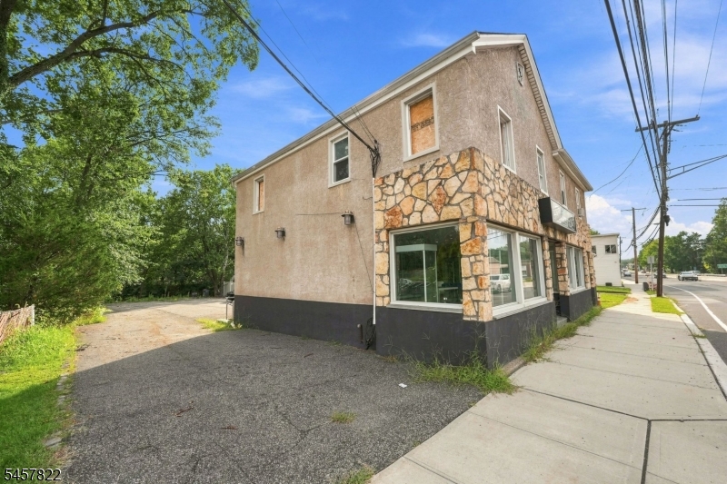 437 State Route 10 3 Property Photo 14
