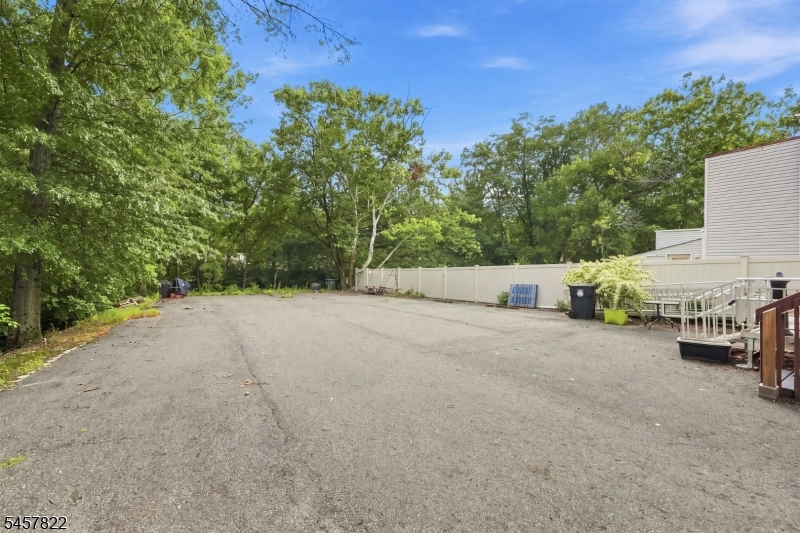 437 State Route 10 3 Property Photo 18