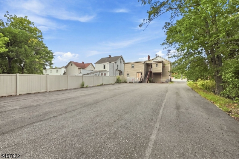 437 State Route 10 3 Property Photo 20