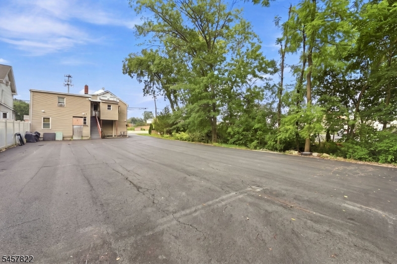 437 State Route 10 3 Property Photo 21