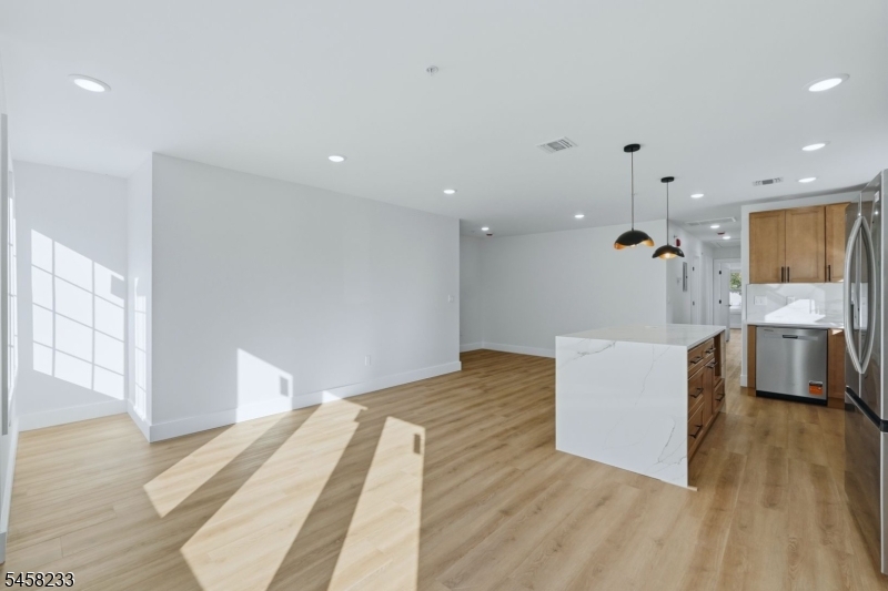 92 Speedway Ave 3 Property Photo 22