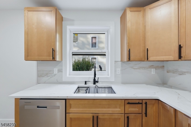 92 Speedway Ave 3 Property Photo 39