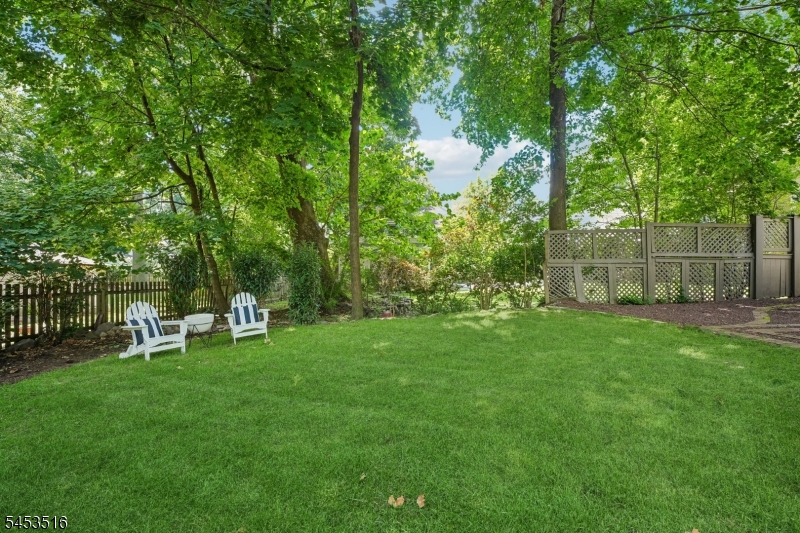 150 Gordonhurst Ave Property Photo 47