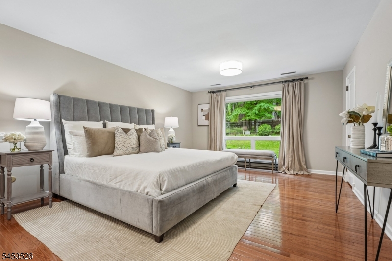63 Fells Rd Property Photo 24