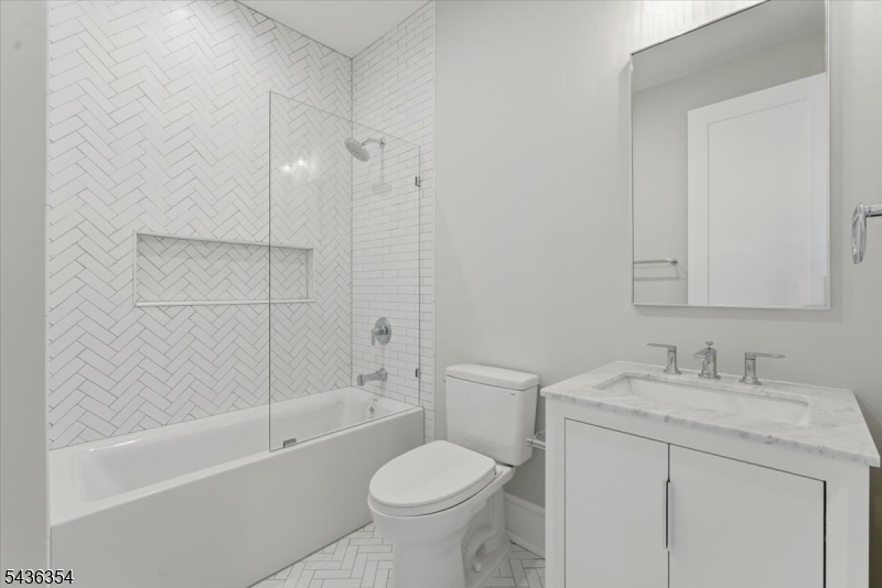 126 Emerson Ln Property Photo 35