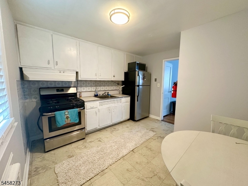 445 Morris 13d Property Photo 10