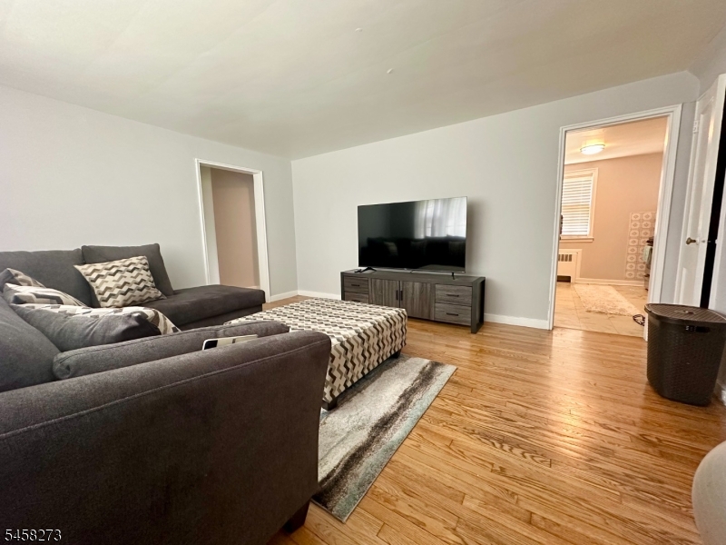 445 Morris 13d Property Photo 19