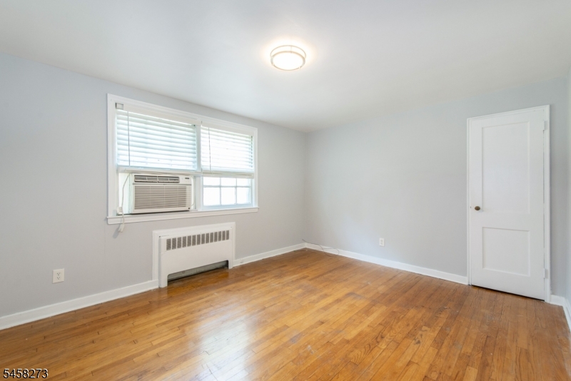 445 Morris 13d Property Photo 20
