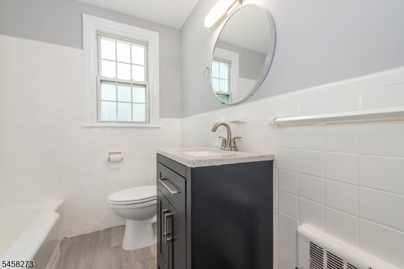 445 Morris 13d Property Photo 26