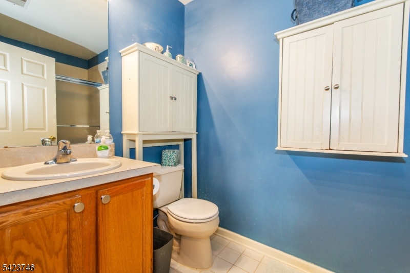 366 Cambridge Dr Property Photo 20