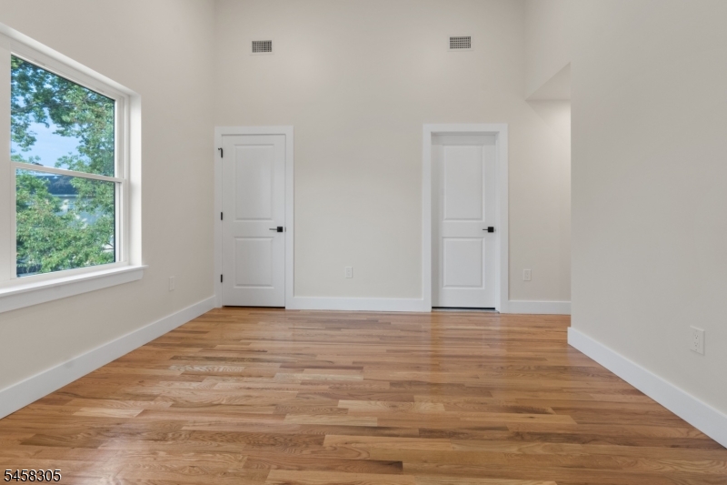 57 Eckert Ave Property Photo 22