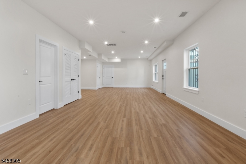57 Eckert Ave Property Photo 25
