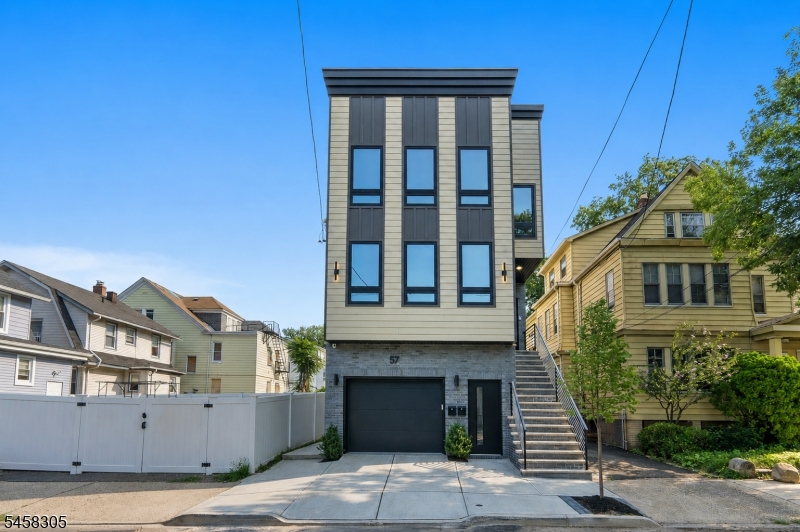 57 Eckert Ave Property Photo 32