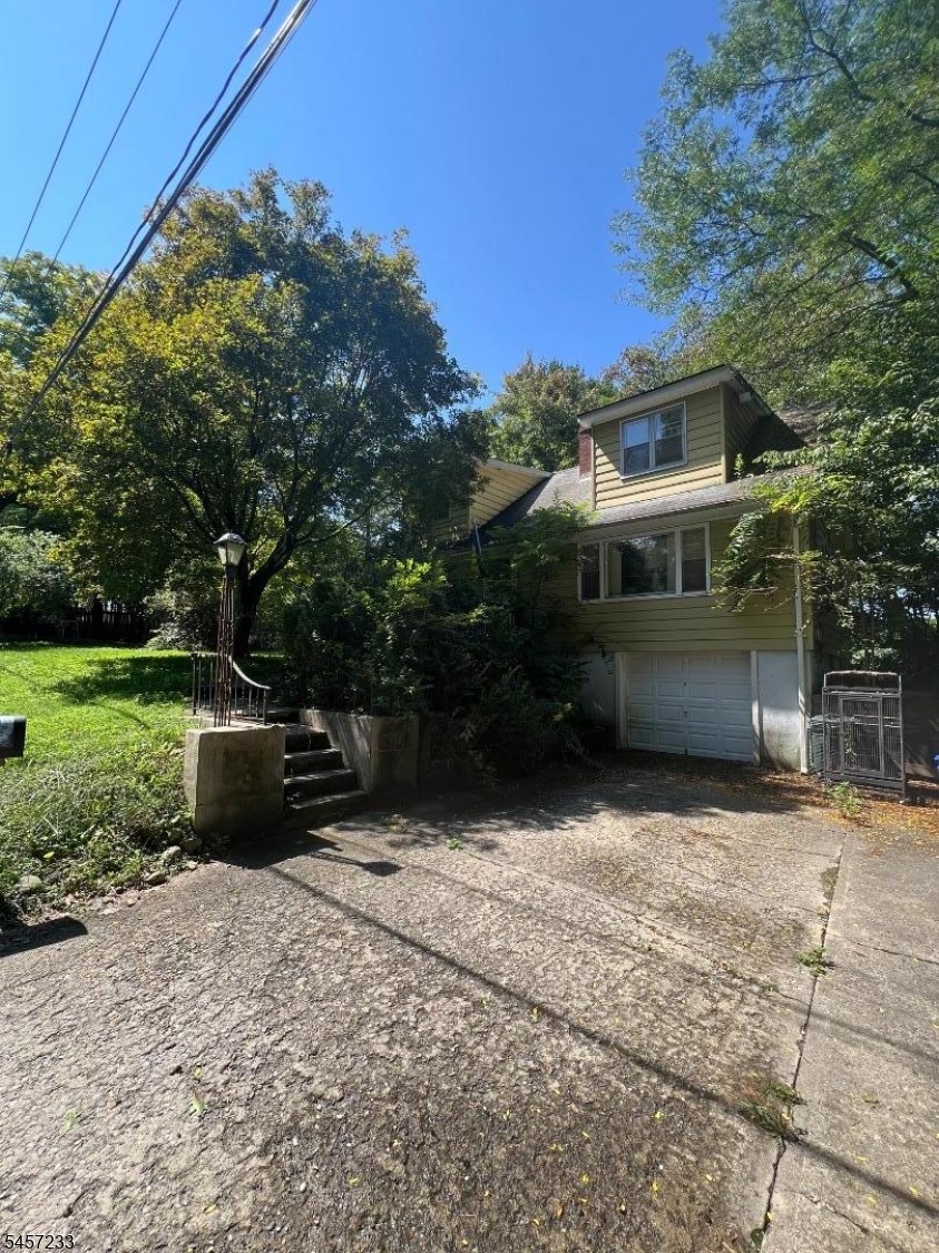 15 Brook Rd Property Photo 1
