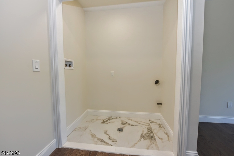 193 E Shore Trl Property Photo 38