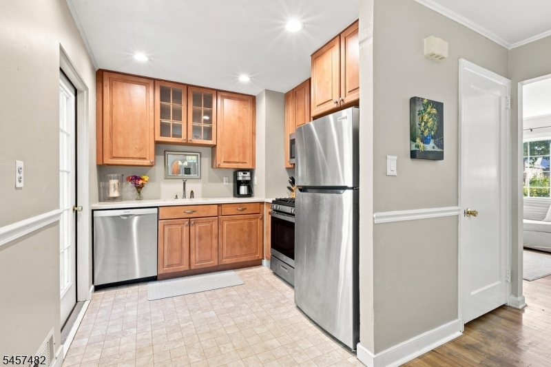 41 Hamilton St Property Photo 10