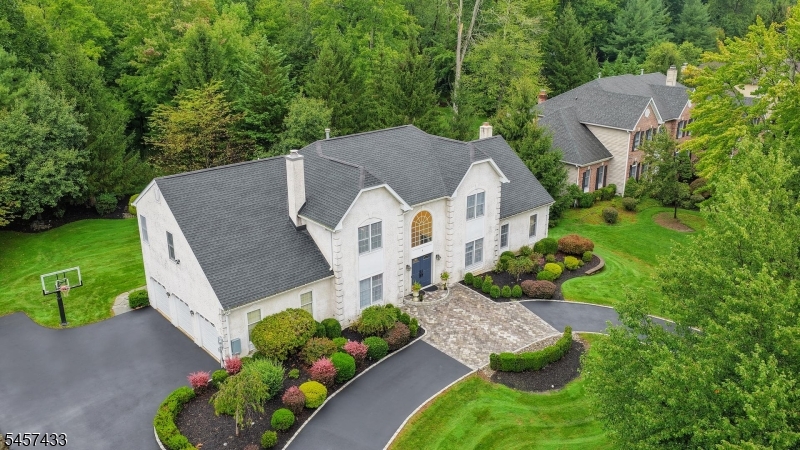 8 Downingtown Ct Property Photo 37
