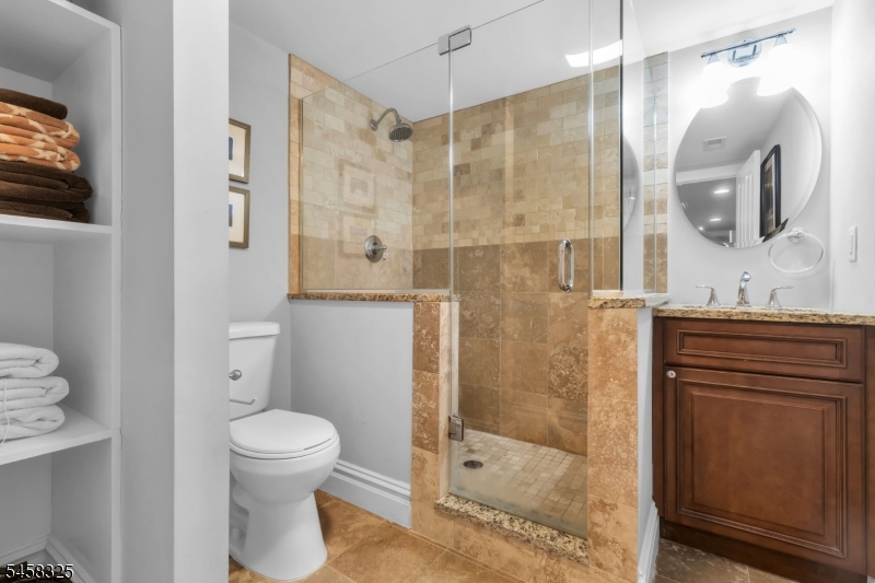 332 Southern Boulevard Property Photo 40